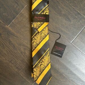 NWT Paul Malone 100% Silk Necktie (tie) & Pocket Square Set